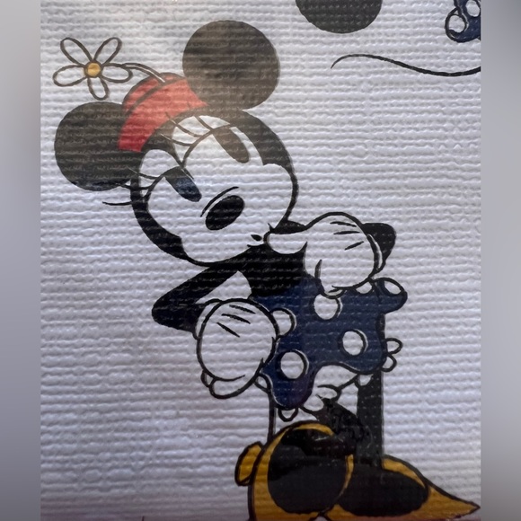 Disney Minnie Mouse NWT adorable PEVA flannelback 60”x102” tablecloth - Picture 8 of 14